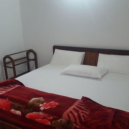 Отель Eranga Guest Нувара-Элия Экстерьер фото