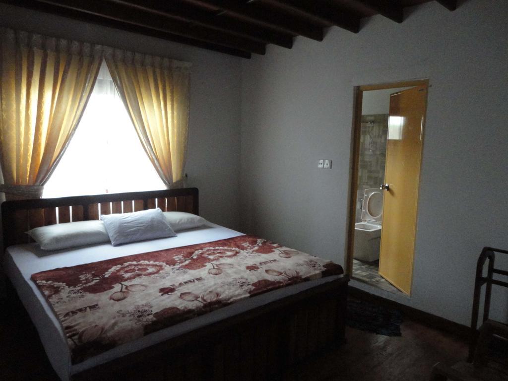 Отель Eranga Guest Нувара-Элия Экстерьер фото